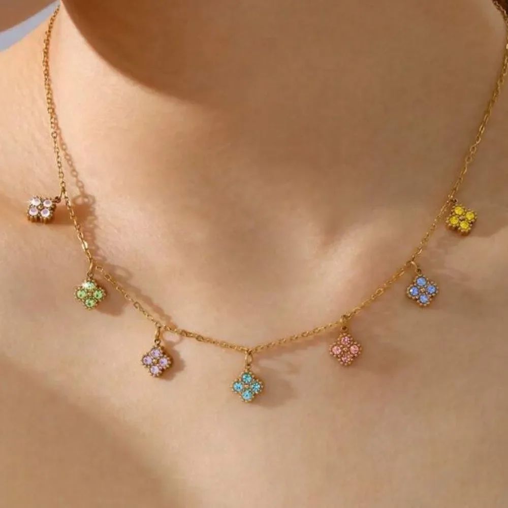 Multicolor Flower NecklaceβQ895